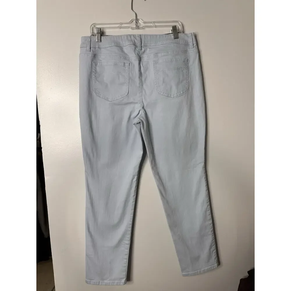 Chicos Size 2 Or US Size 12 Light Blue Skinny Jeans Mid Rise